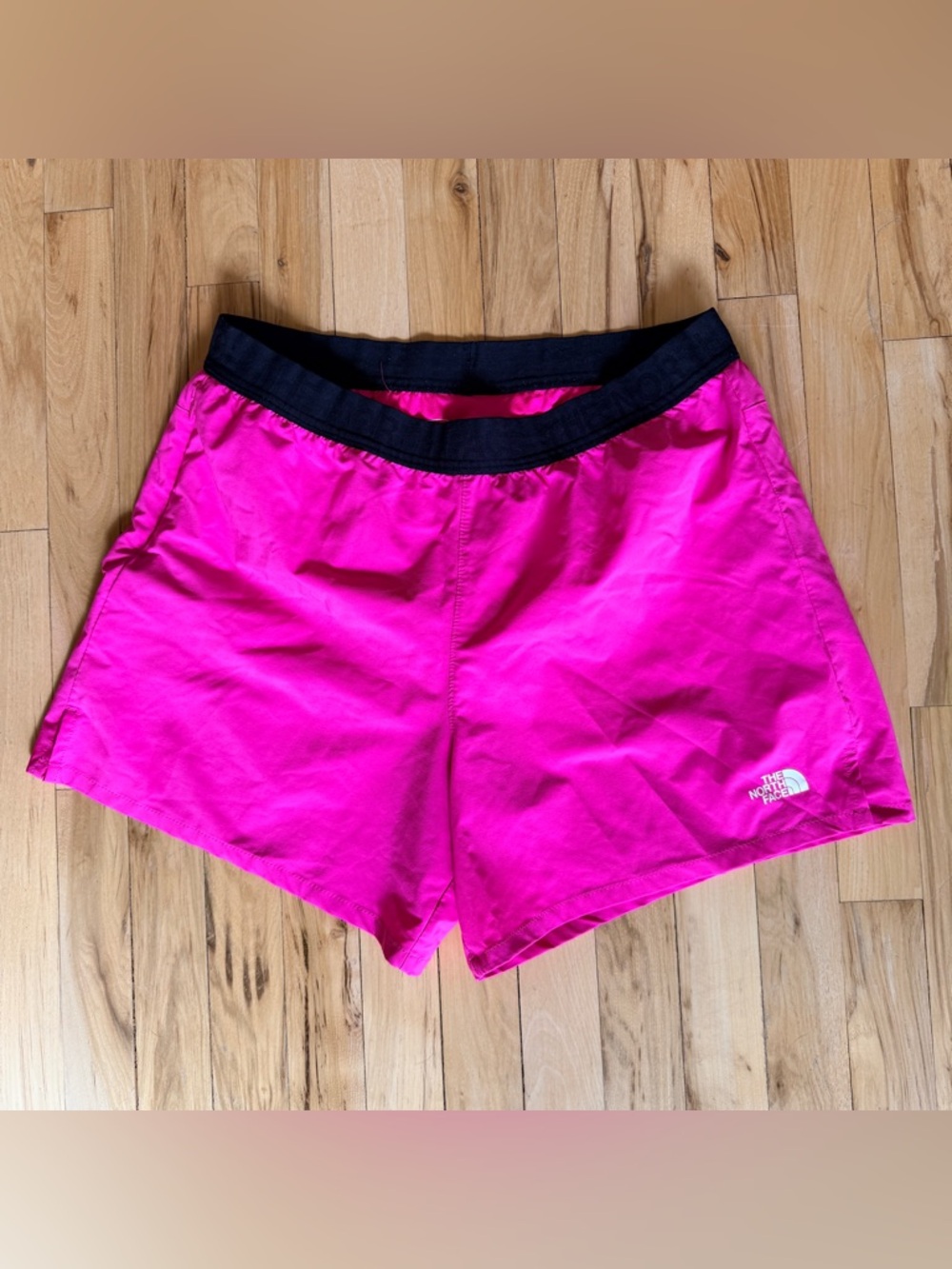 THE NORTH FACE PINK ATHLETIC SHORTS W/ UNDERLINING SZ LARGE EXCELLENT